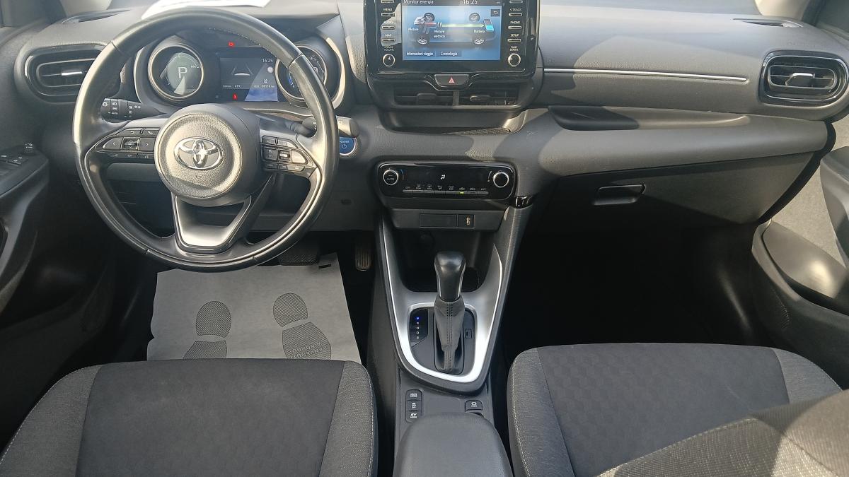 Toyota Yaris 1.5 Hybrid 5 porte Trend